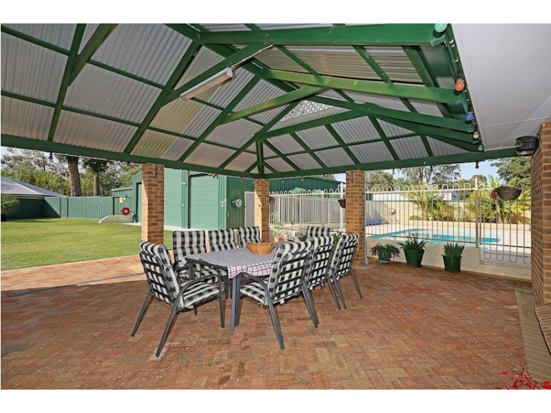 6 Carrick Cross, Greenfields WA 6210