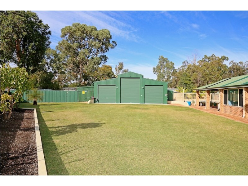 6 Carrick Cross, Greenfields WA 6210