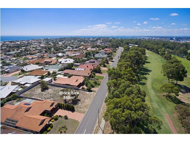 59 Oaklands Avenue, Halls Head WA 6210