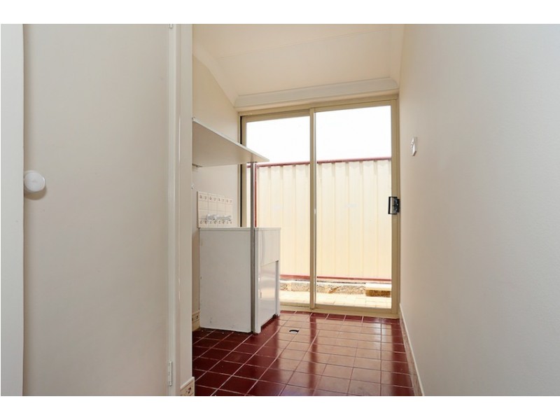 4 Waterville Retreat, Meadow Springs WA 6210