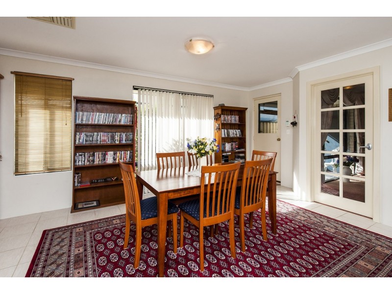 17 Dorneywood Crescent, Erskine WA 6210