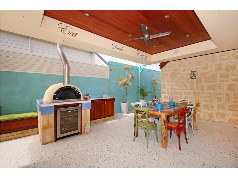 13 Darwin Terrace, Dudley Park WA 6210