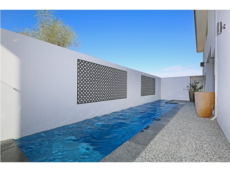 15 Sandpiper Island Retreat, Wannanup WA 6210