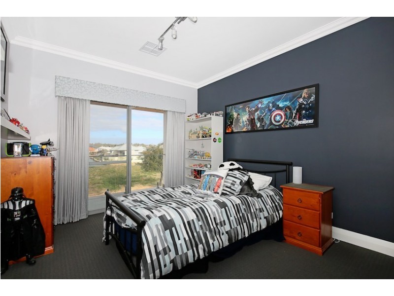 15 Sandpiper Island Retreat, Wannanup WA 6210