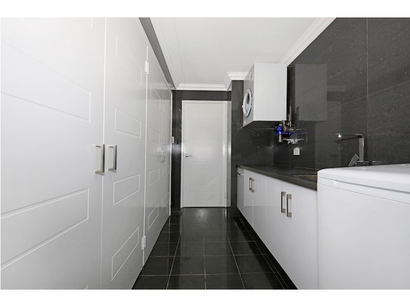 15 Sandpiper Island Retreat, Wannanup WA 6210