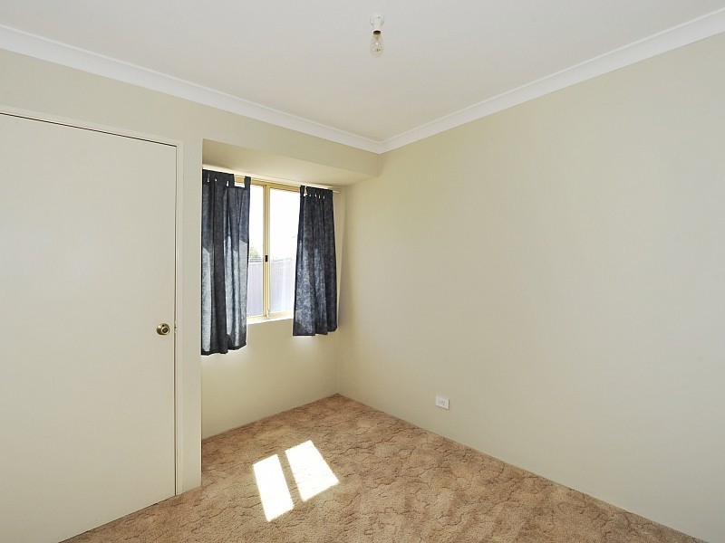 2/20 Abbottswood Parkway, Erskine WA 6210