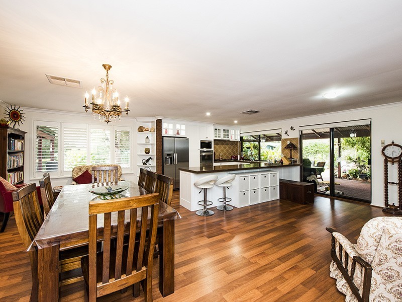 93 Bortolo Drive, Greenfields WA 6210