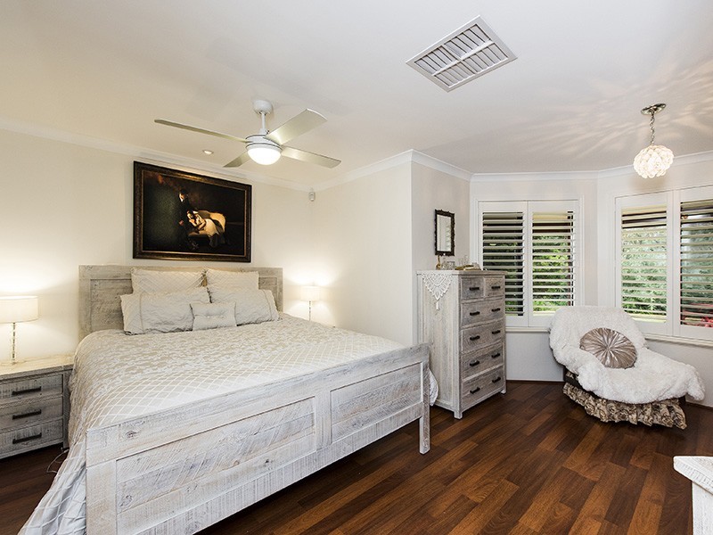 93 Bortolo Drive, Greenfields WA 6210