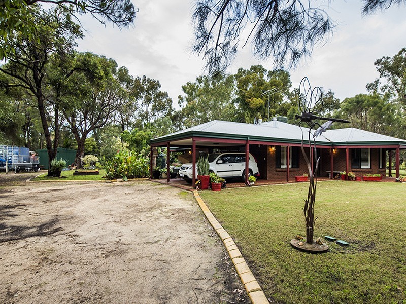 93 Bortolo Drive, Greenfields WA 6210