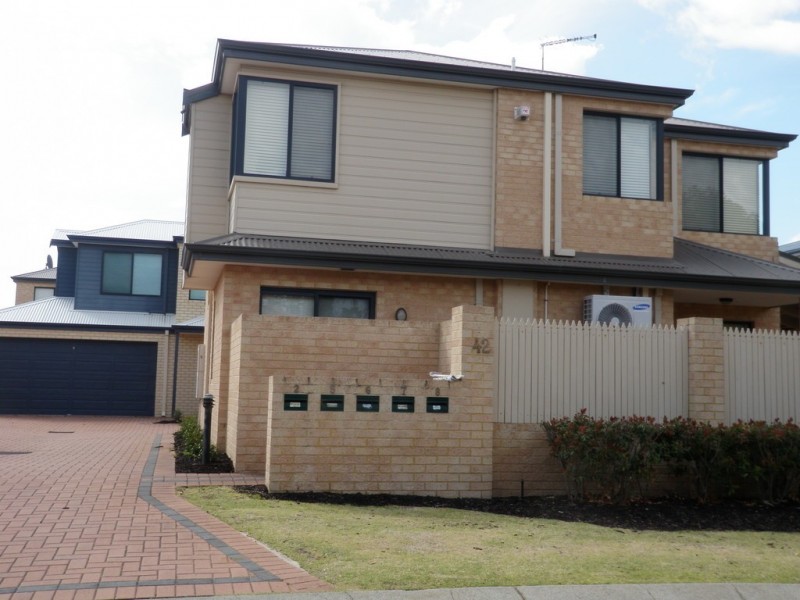 8/42 Shannon Road, Mandurah WA 6210