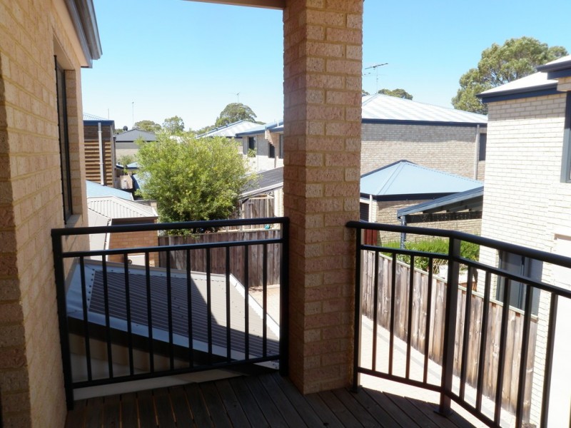 8/42 Shannon Road, Mandurah WA 6210
