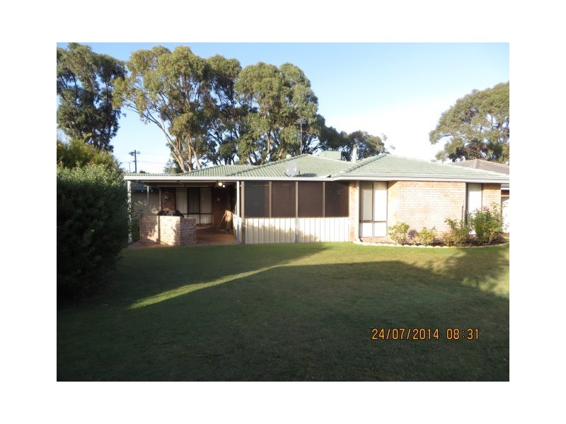 8 Madora Beach Road, Madora Bay WA 6210