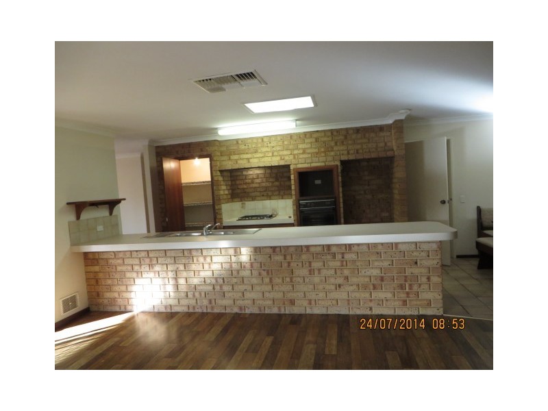 8 Madora Beach Road, Madora Bay WA 6210