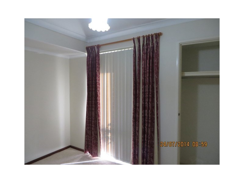 8 Madora Beach Road, Madora Bay WA 6210