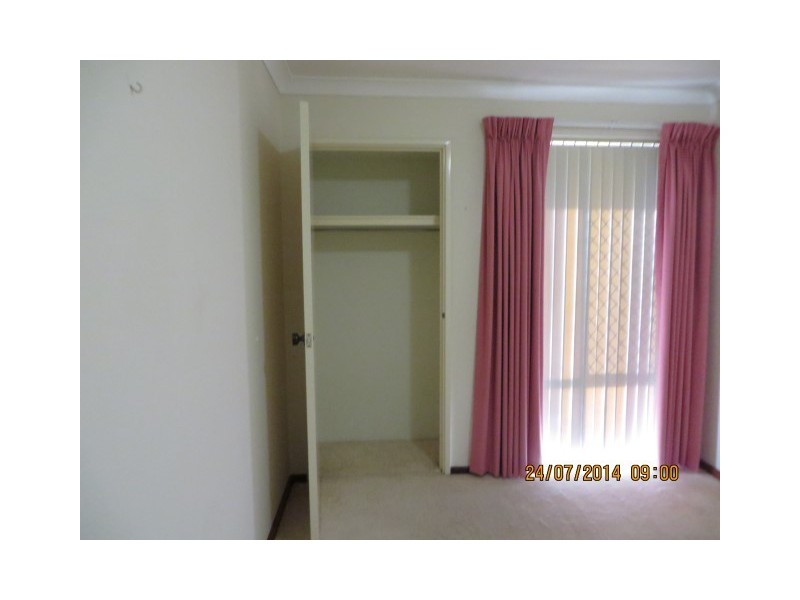 8 Madora Beach Road, Madora Bay WA 6210