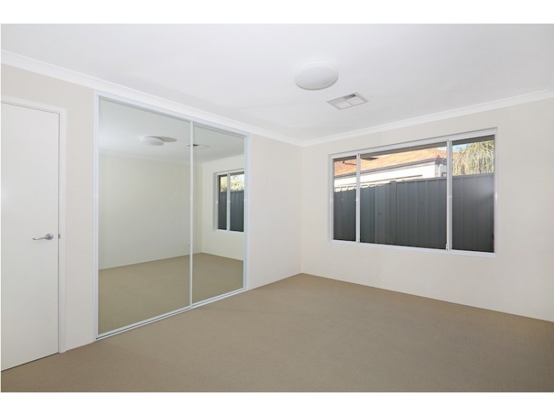 13 Governor Drive, Falcon WA 6210