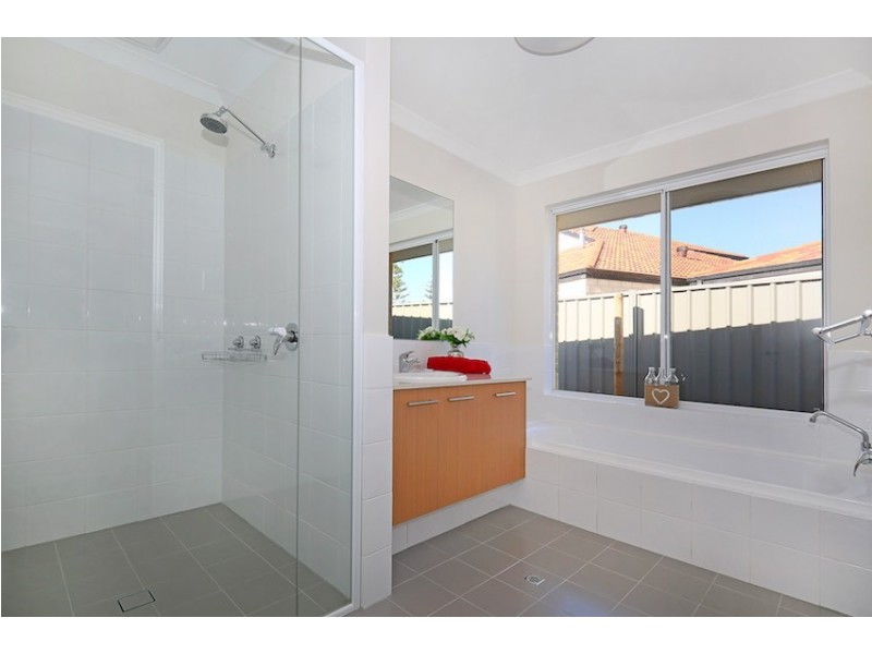 13 Governor Drive, Falcon WA 6210