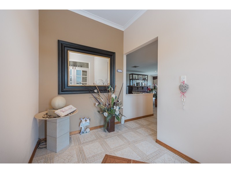 7 Skipper Place, Wannanup WA 6210