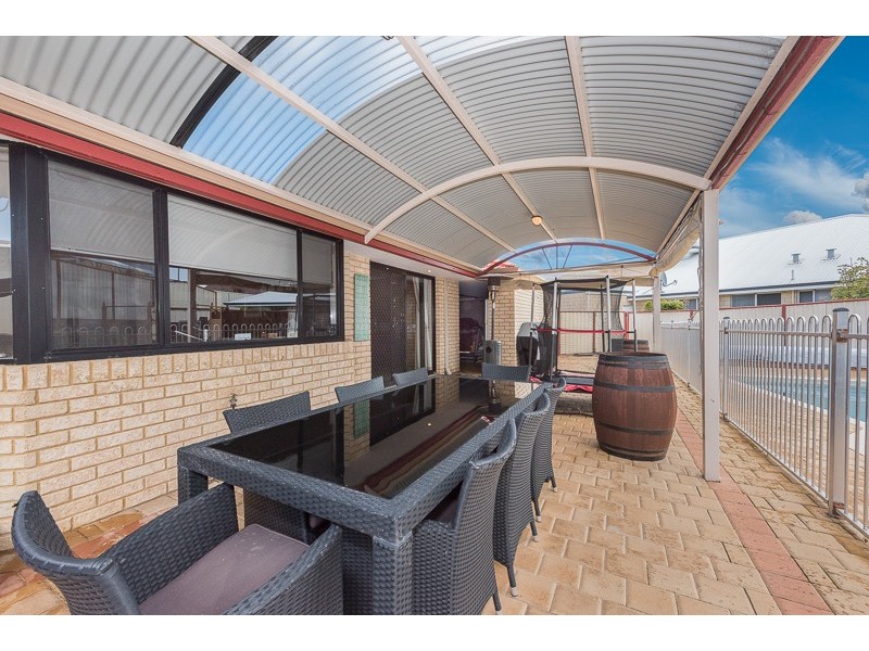 7 Skipper Place, Wannanup WA 6210