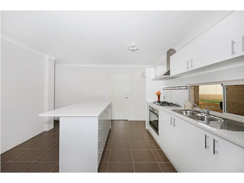 11 Peppertree Close, Wannanup WA 6210