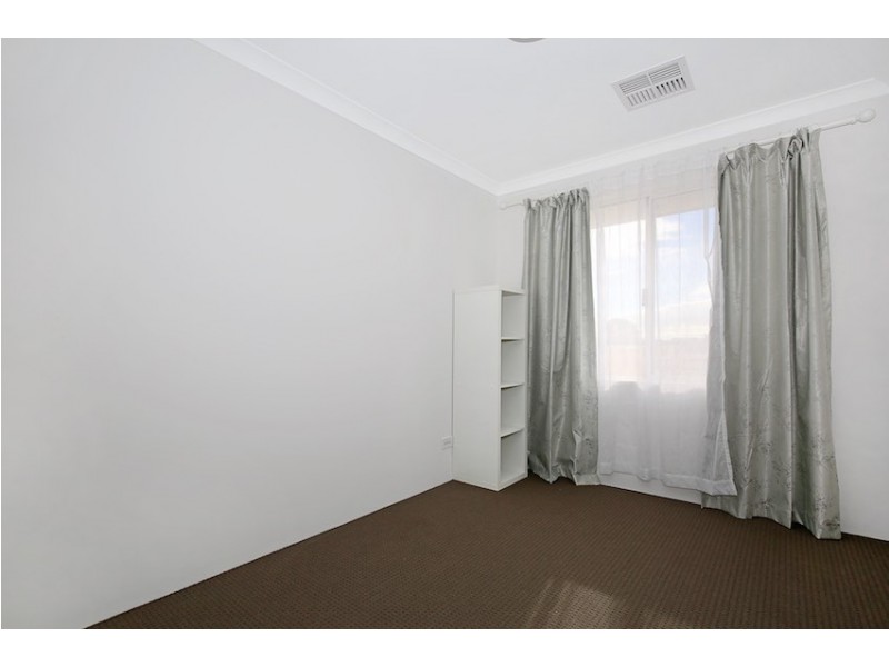 11 Peppertree Close, Wannanup WA 6210