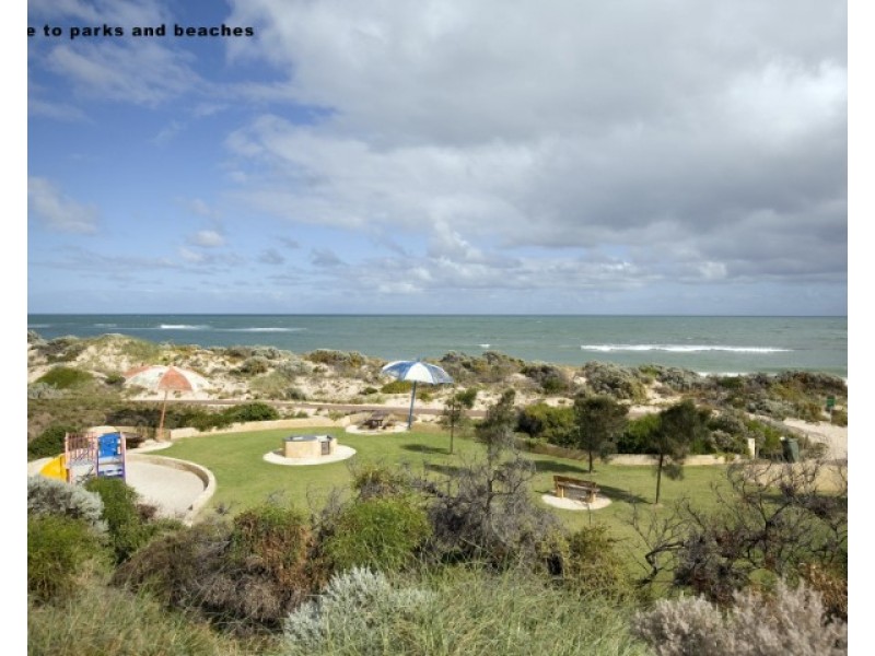 105 Touchstone Drive, Dawesville WA 6211