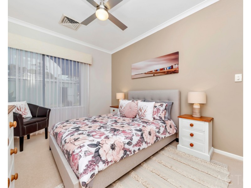 24 Branchfield Way, Falcon WA 6210
