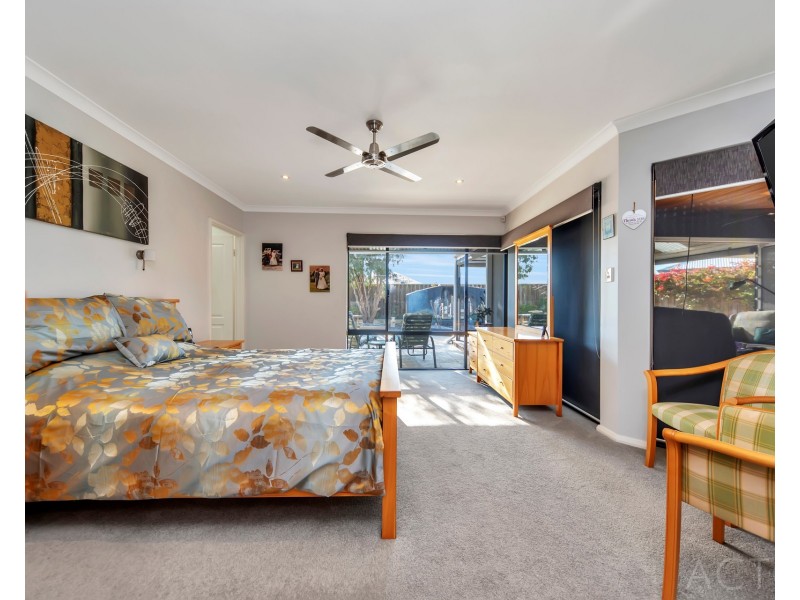 11 Cervantes Drive, Erskine WA 6210