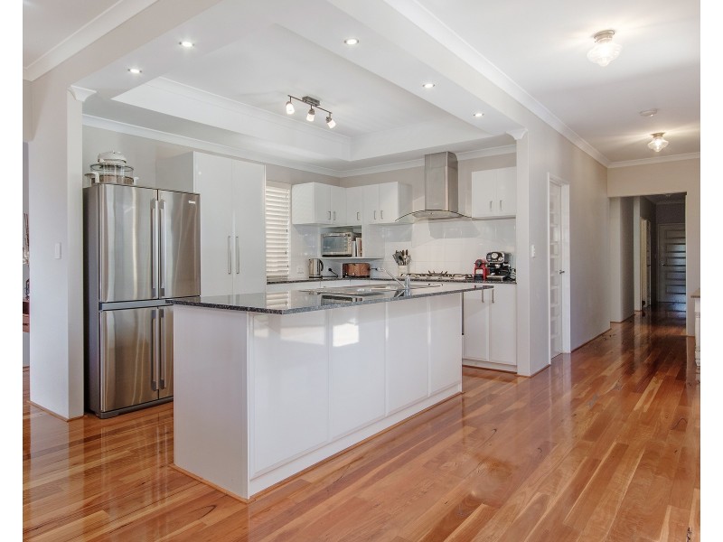 109 Challenger Road, Madora Bay WA 6210