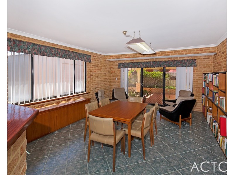 73 Willoughbridge Crescent, Erskine WA 6210