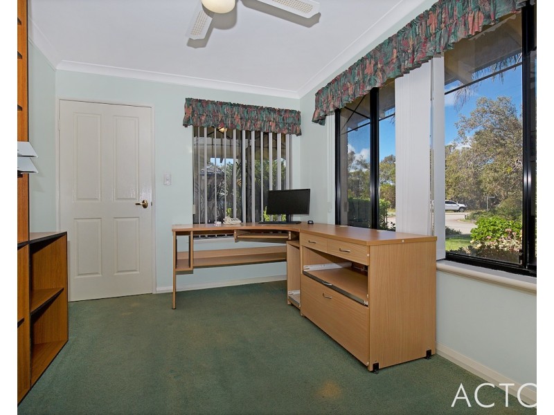 73 Willoughbridge Crescent, Erskine WA 6210