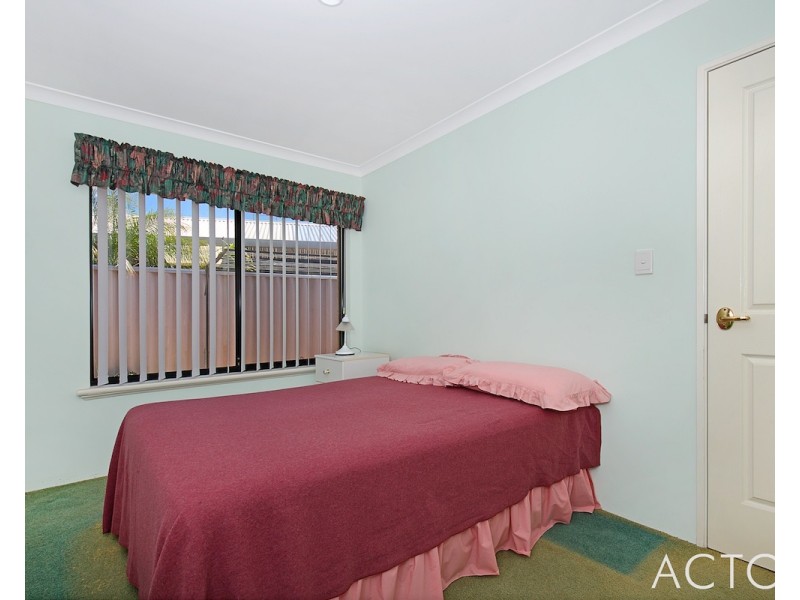73 Willoughbridge Crescent, Erskine WA 6210