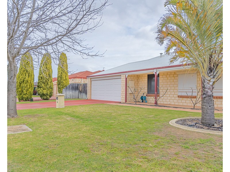 19 Glenelg Way, Meadow Springs WA 6210