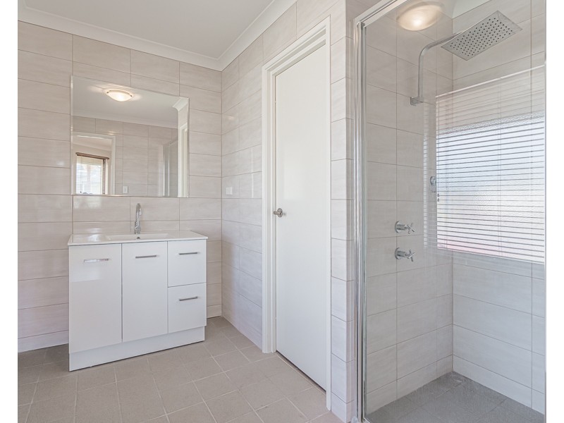 19 Glenelg Way, Meadow Springs WA 6210
