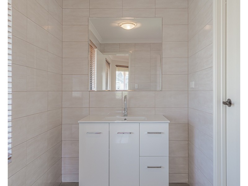 19 Glenelg Way, Meadow Springs WA 6210