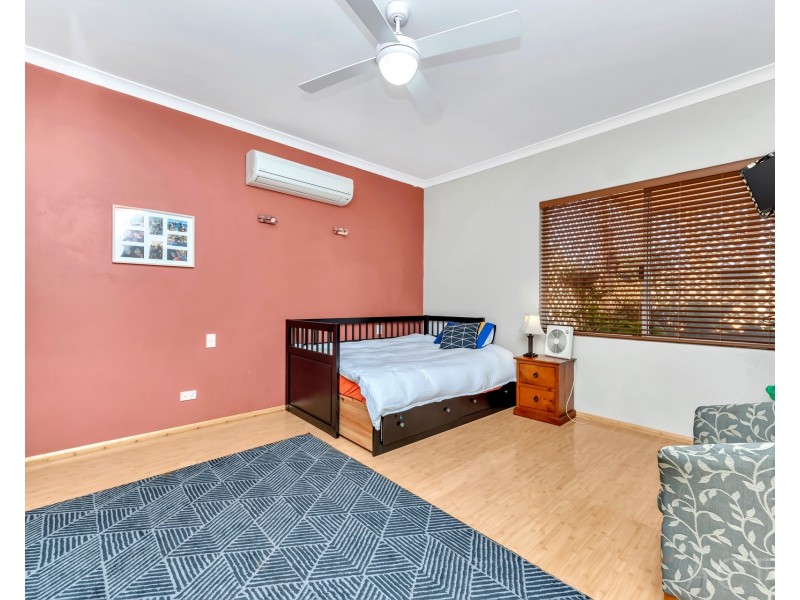 15 Cingalee Drive, Madora Bay WA 6210