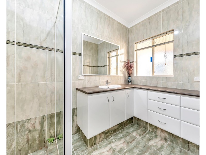 15 Cingalee Drive, Madora Bay WA 6210