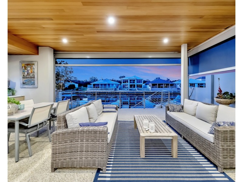 24 Arcadia Close, Dudley Park WA 6210