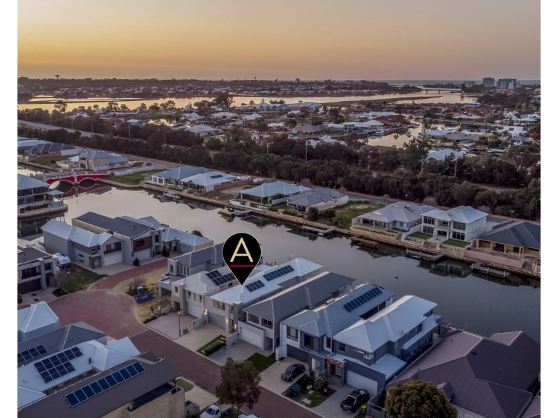 24 Arcadia Close, Dudley Park WA 6210