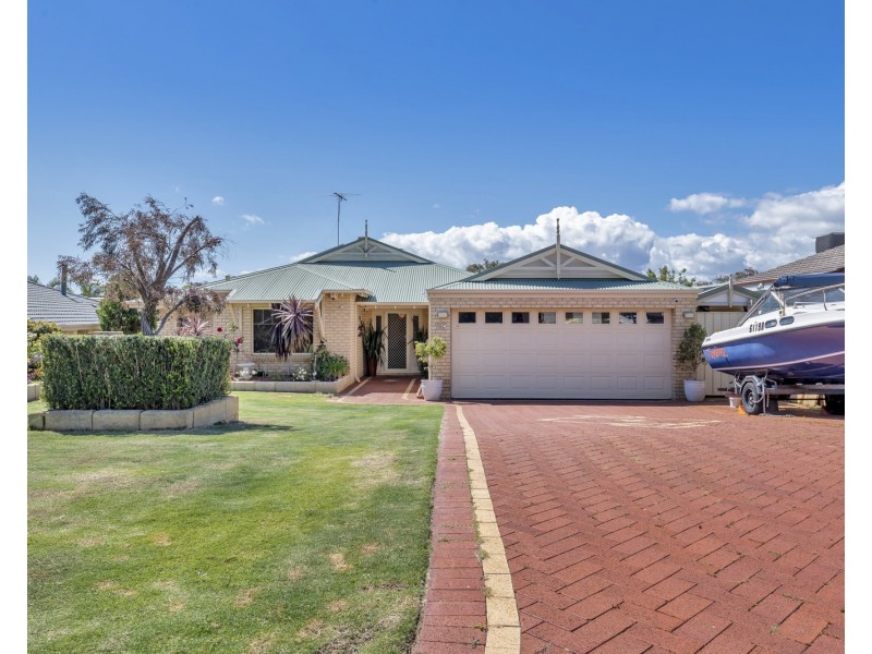 29 Carina Circle, Halls Head WA 6210