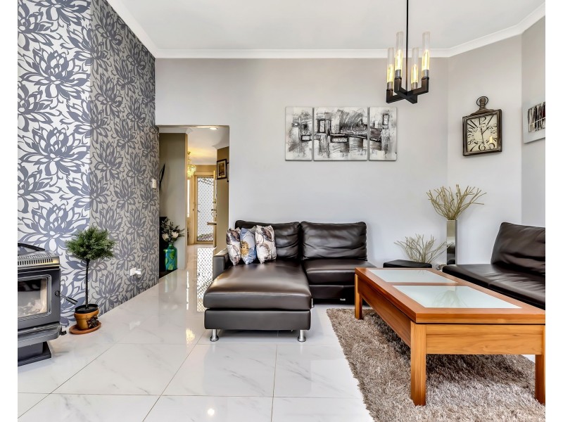 29 Carina Circle, Halls Head WA 6210