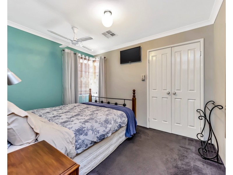 29 Carina Circle, Halls Head WA 6210