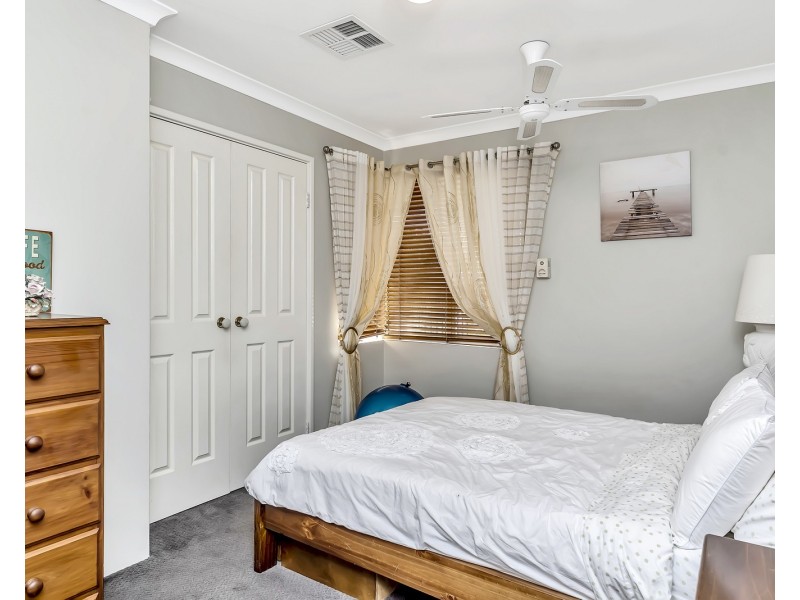 29 Carina Circle, Halls Head WA 6210