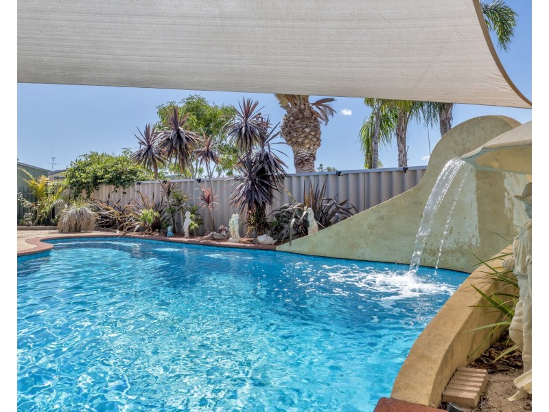 29 Carina Circle, Halls Head WA 6210