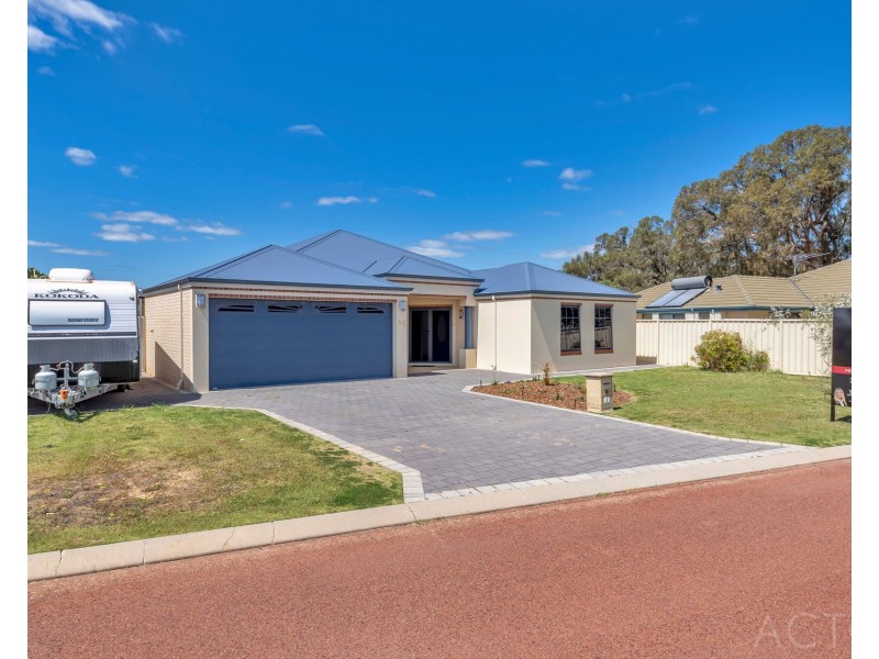 40 Malata Ridge, Lakelands WA 6180