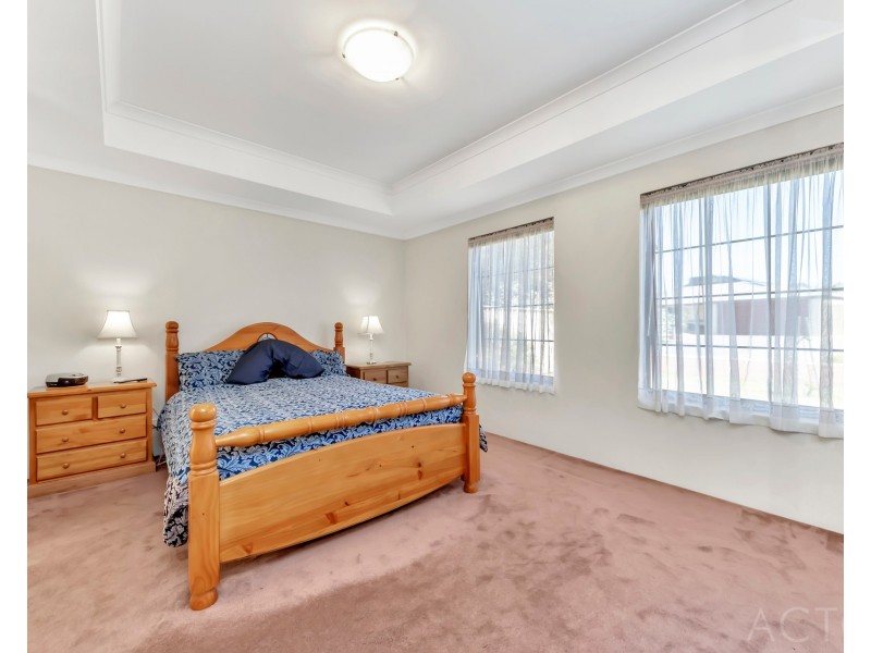 40 Malata Ridge, Lakelands WA 6180