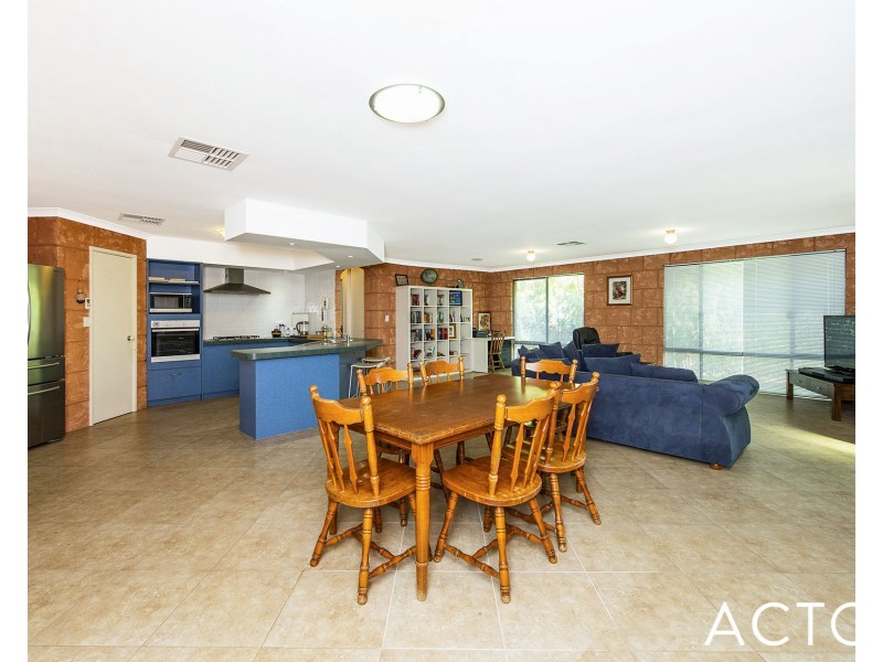 21 Cane Road, Greenfields WA 6210