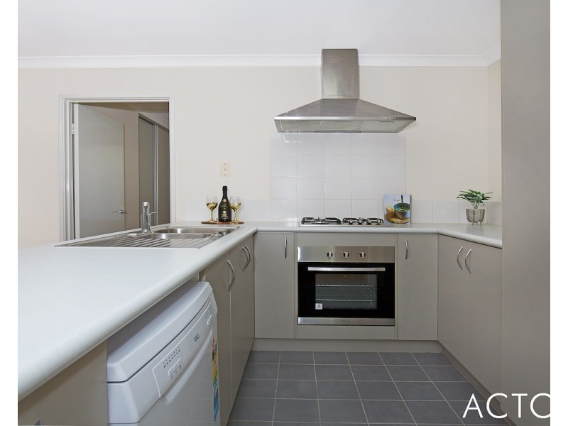 2/42 Olive Road, Falcon WA 6210