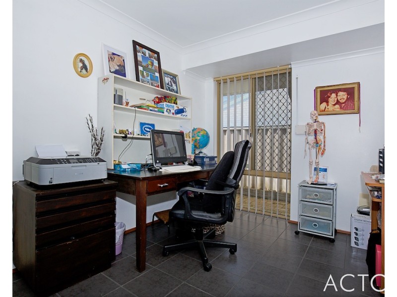 105 Leslie Street, Dudley Park WA 6210