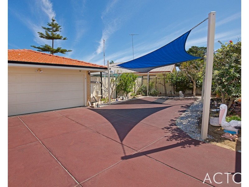 105 Leslie Street, Dudley Park WA 6210